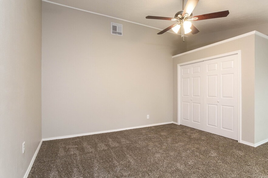 Building Photo - 3630 Red Fir Dr