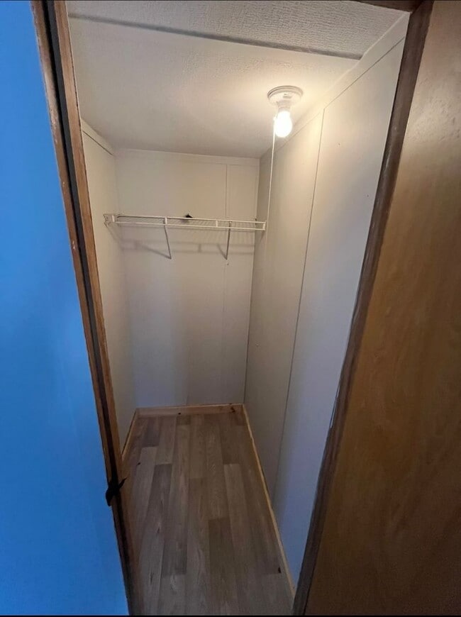 Building Photo - 2 Bed/2 Bath Mobile Home