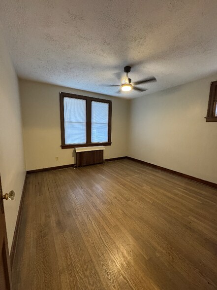 Building Photo - 52 Owendale Ave