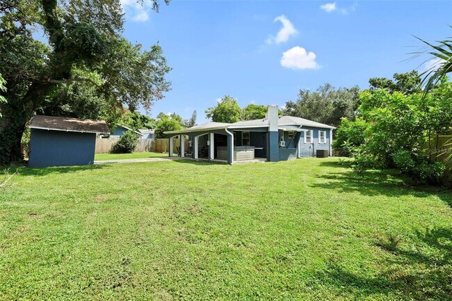 Building Photo - 2519 Emma Cir