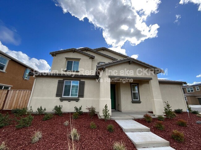 Building Photo - 7236 Diamond Ave