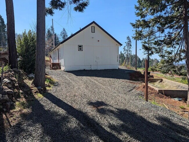 Building Photo - Home Available now!