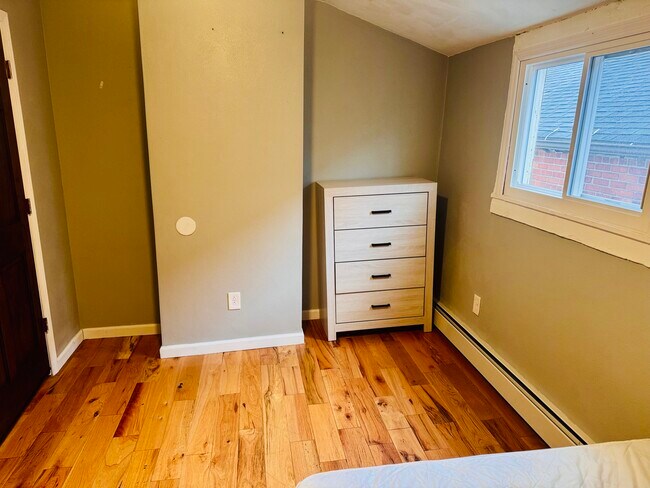 Building Photo - 41 Prospect Ave