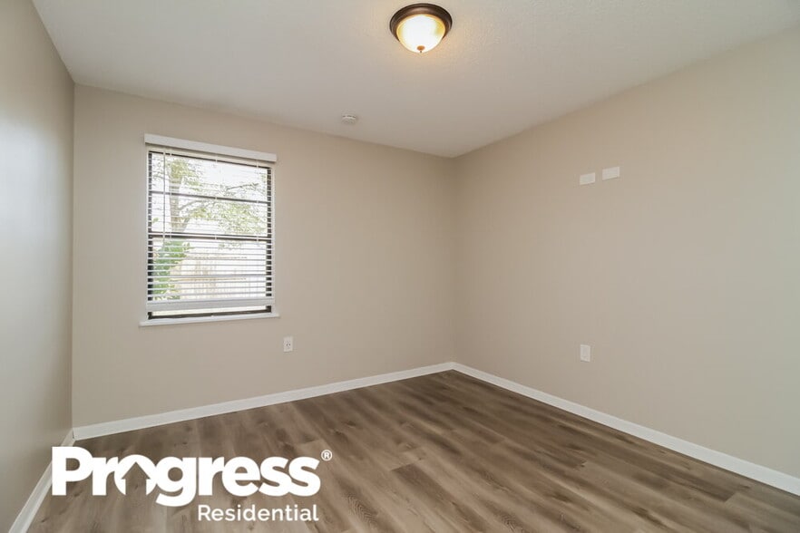 Building Photo - 1670 Cracker Creek Ct