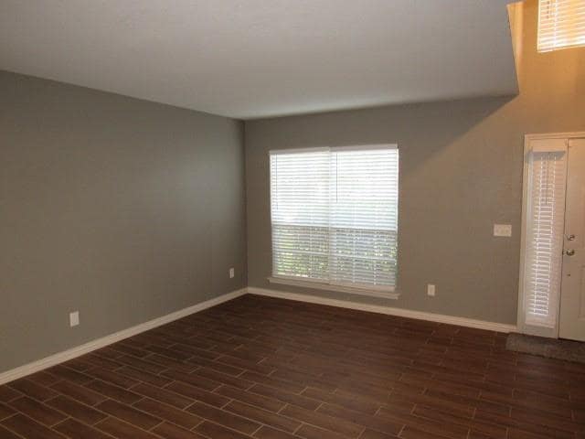 Building Photo - 526 Newberry St