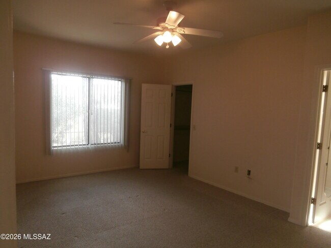 Building Photo - 3773 S Avenida de Encino