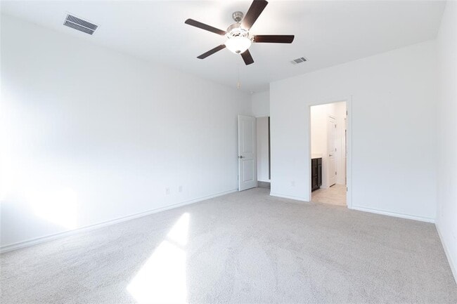 Building Photo - 109 Stinchcomb Rd