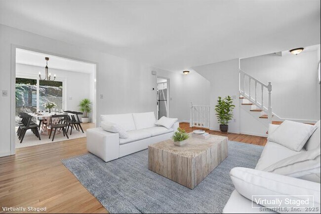 Building Photo - 55 Locust St