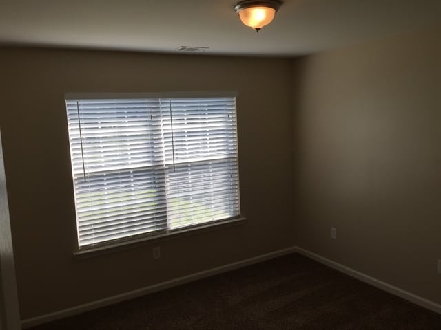 Building Photo - 28 Bostwick Dr