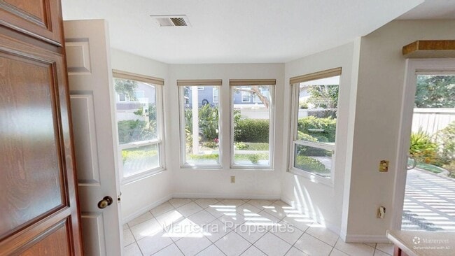Building Photo - Beautiful Home in Irvine