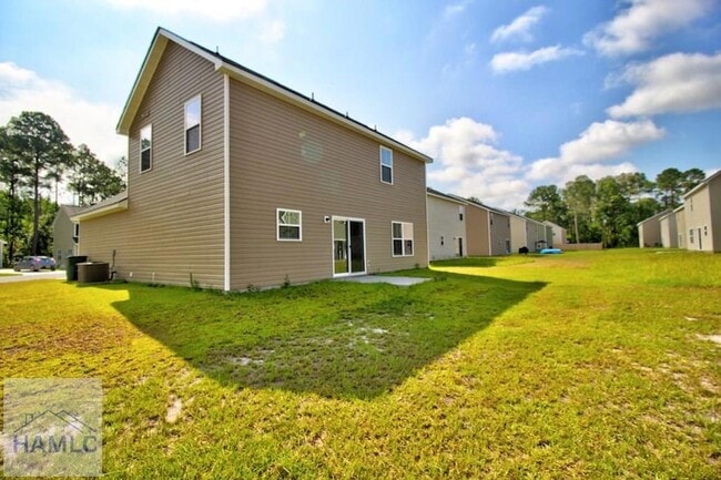 Building Photo - 711 Mill Creek Cir
