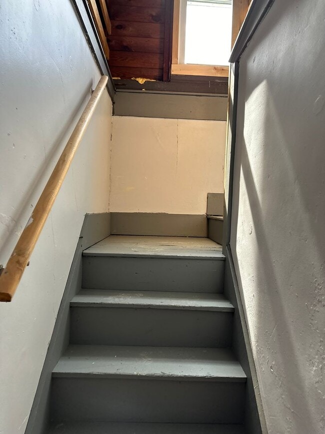 Building Photo - YOU WILL LOVE THIS HOME . CALL NOW FOR APPOINTMENT !!!