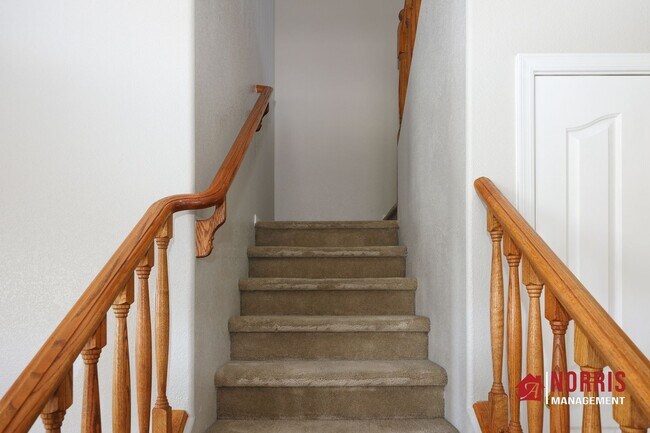 Building Photo - Beautiful Large Home in Casa Grande