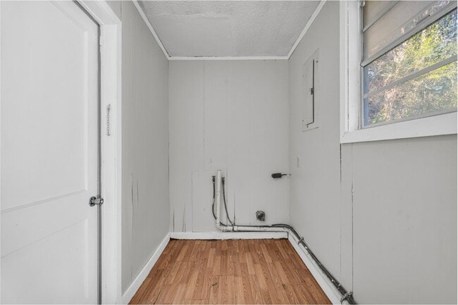 Building Photo - Renovated 4 Bedroom 2 Bath Home with Shop for Rent!