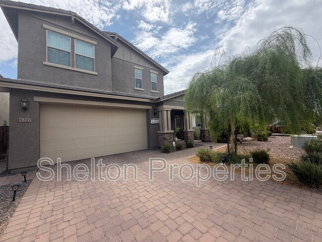Building Photo - 5217 N 79th Dr