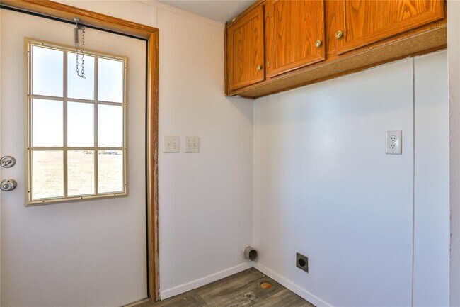 Building Photo - 140 Blessing Ln