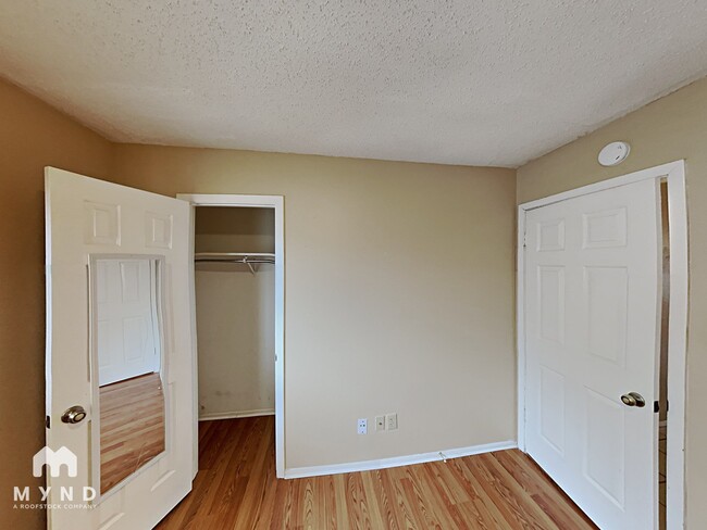 Building Photo - 21638 Longwood