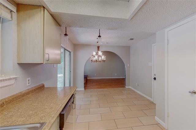 Building Photo - 2307 Dartmouth Dr