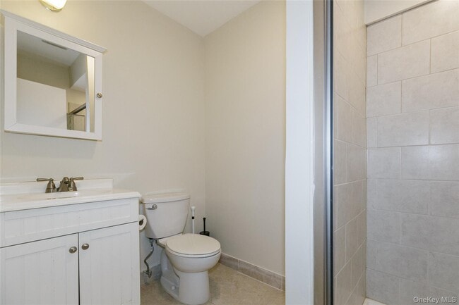 Building Photo - 1 Tiffany Cir