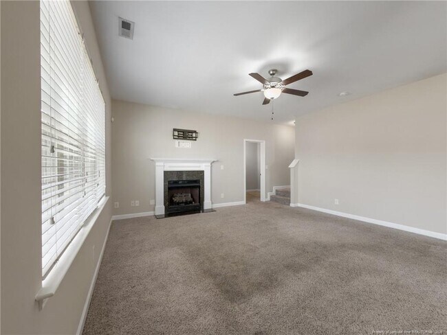 Building Photo - 20 Farrow Ct