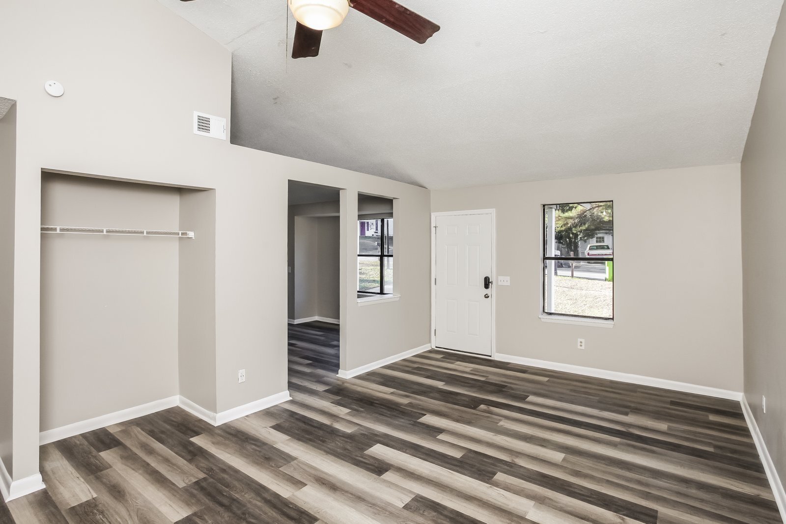 Building Photo - 244 Jadetree Dr