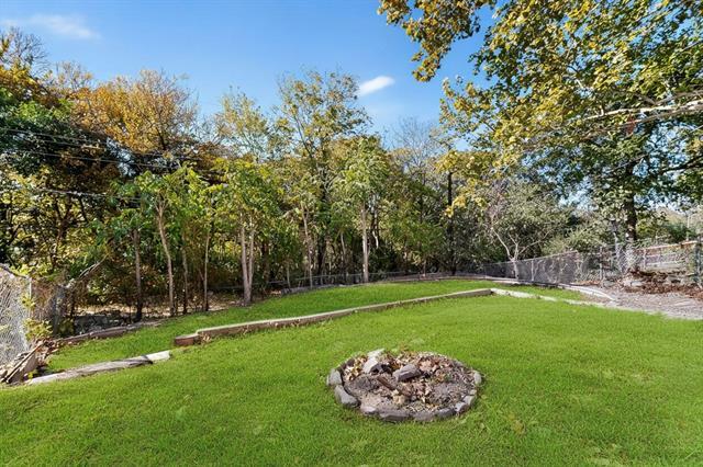 Building Photo - 3817 Vanette Ln