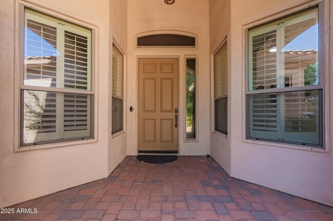 Building Photo - 4584 E Reins Rd