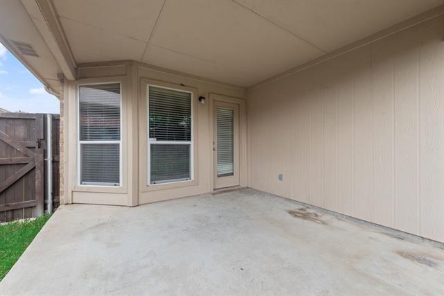 Building Photo - 9909 Coolidge Dr