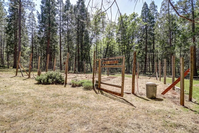 Building Photo - 30408 Whitmore Rd