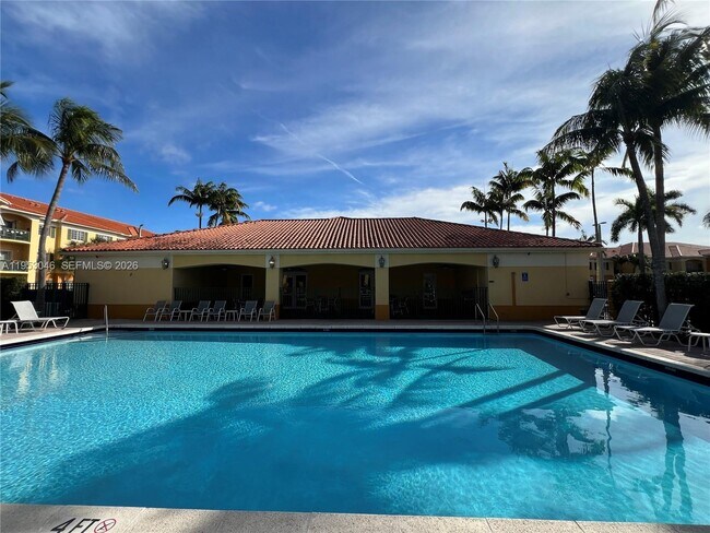 Building Photo - 7290 NW 114th Ave