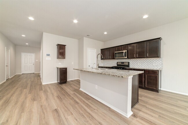 Building Photo - 23702 Harrow Fld Ln