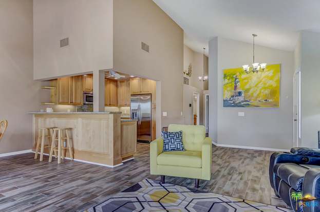 Building Photo - 41220 Woodhaven Dr W