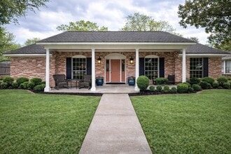 Building Photo - 18210 Barbuda Ln