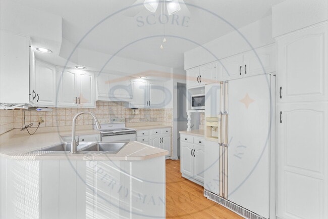 Building Photo - 9204 Woodreed Ct