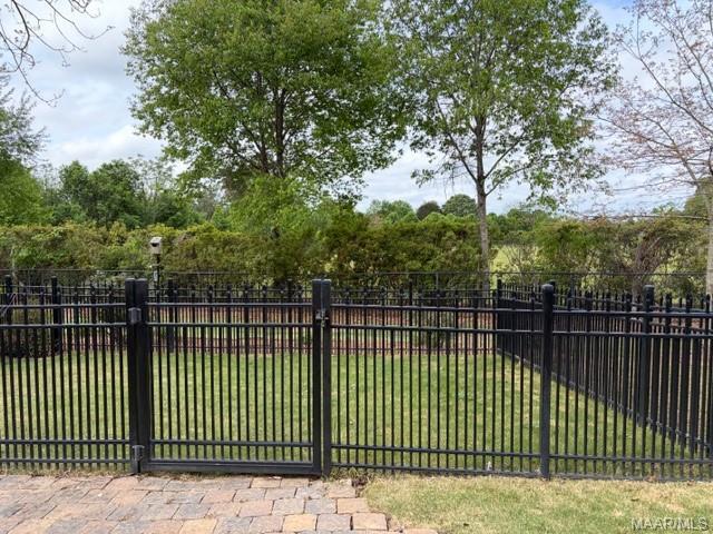 Building Photo - 8037 Bridgewater Trce