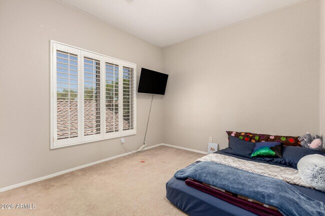 Building Photo - 2043 W Periwinkle Way