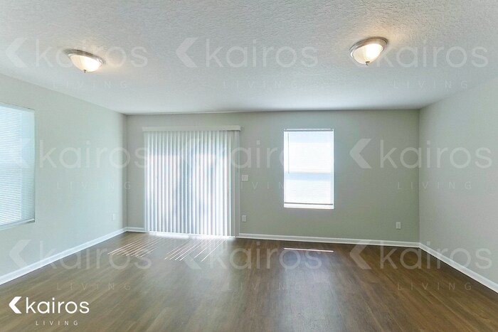 Building Photo - 1331 Mull St