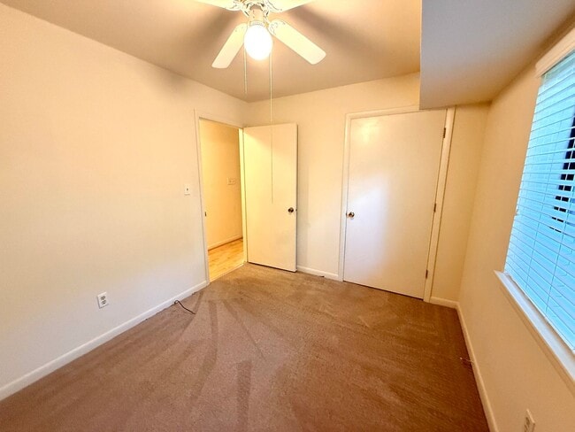 Building Photo - Cedar Hill Condos - Vitalius