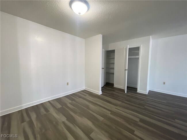 Building Photo - 3706 Broadway