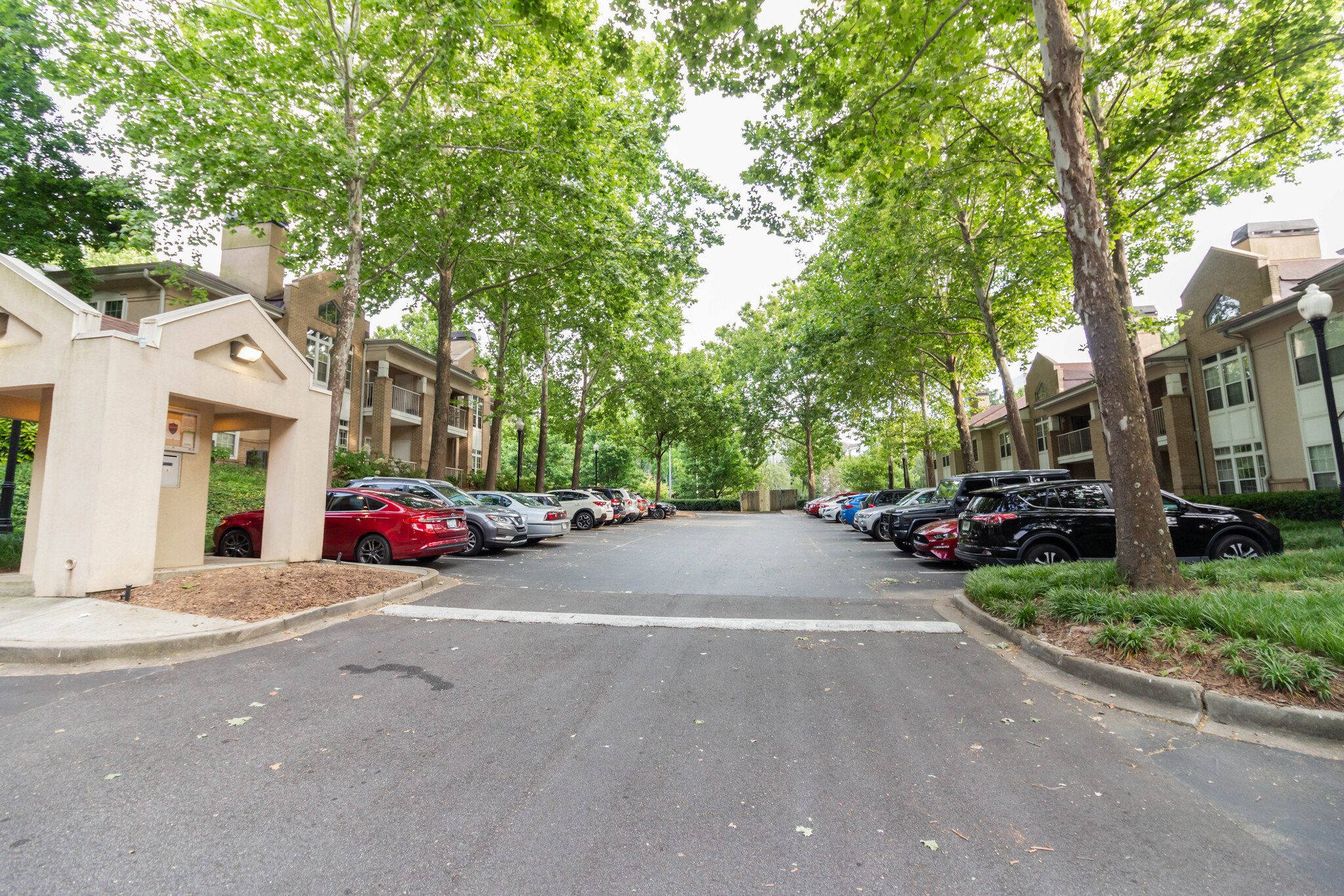 Entrance Parking - 240 Renaissance Pkwy NE