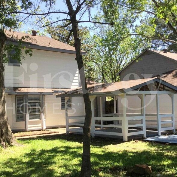 Building Photo - 17615 Tall Cypress Dr