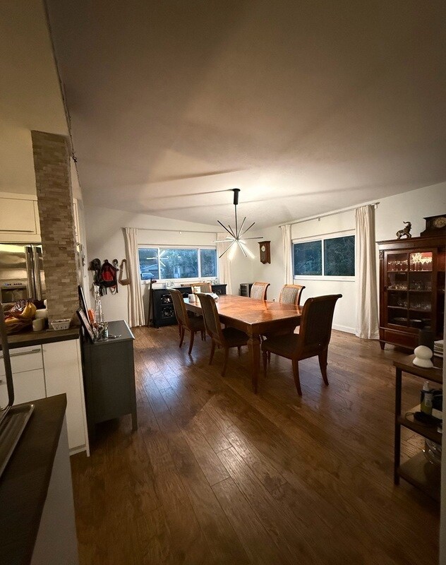 Building Photo - 3333 Lila Dr