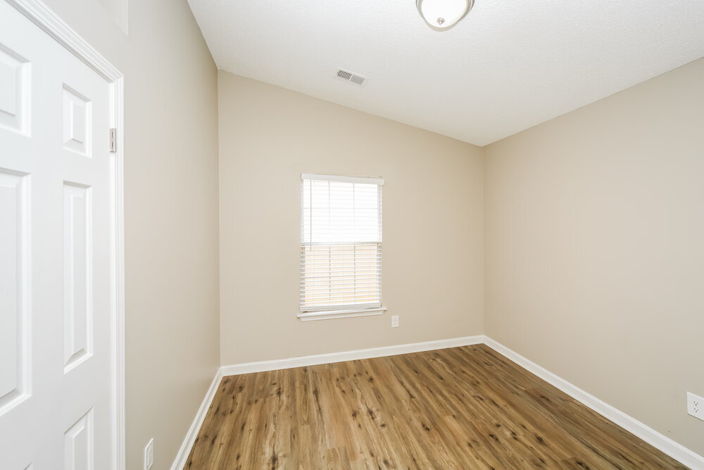 Building Photo - 7203 Atterbury Cir E