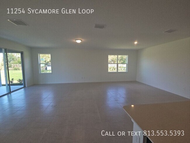 Building Photo - 11254 Sycamore Glen Loop