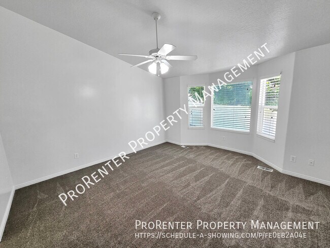 Building Photo - 2274 N 10 W