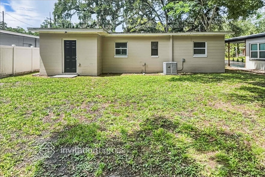 Building Photo - 904 Citrus St