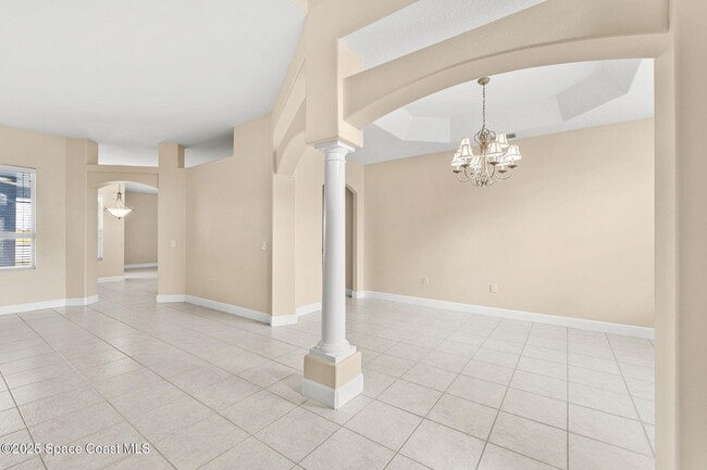 Building Photo - 3650 Chardonnay Dr