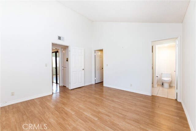 Building Photo - 12416 Magnolia Blvd
