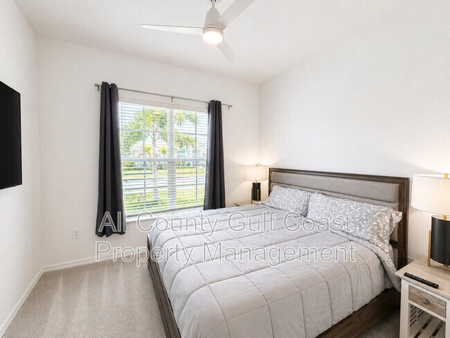 Building Photo - 5628 Lightning Whelk Ln