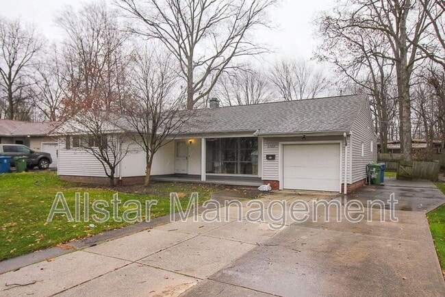 Building Photo - 6393 Springwood Rd